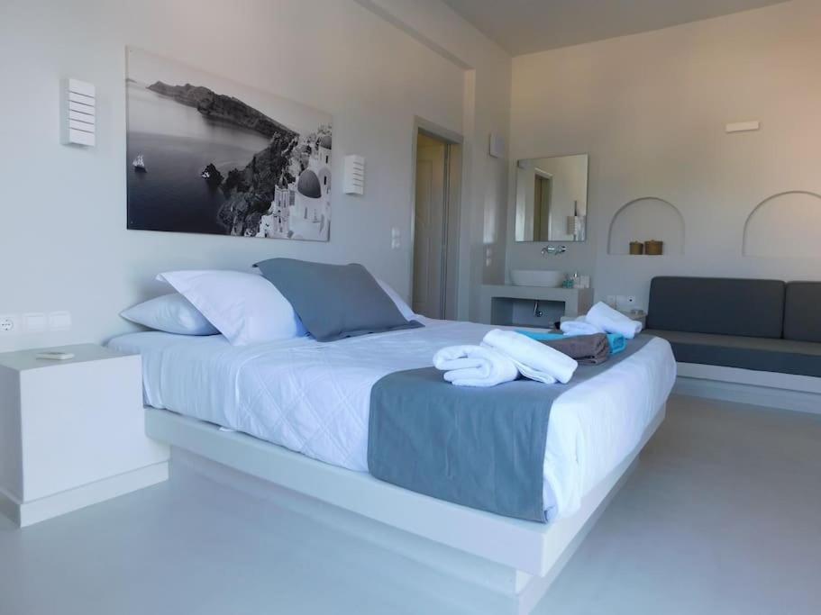 Perissa Beachfront Rooms エクステリア 写真
