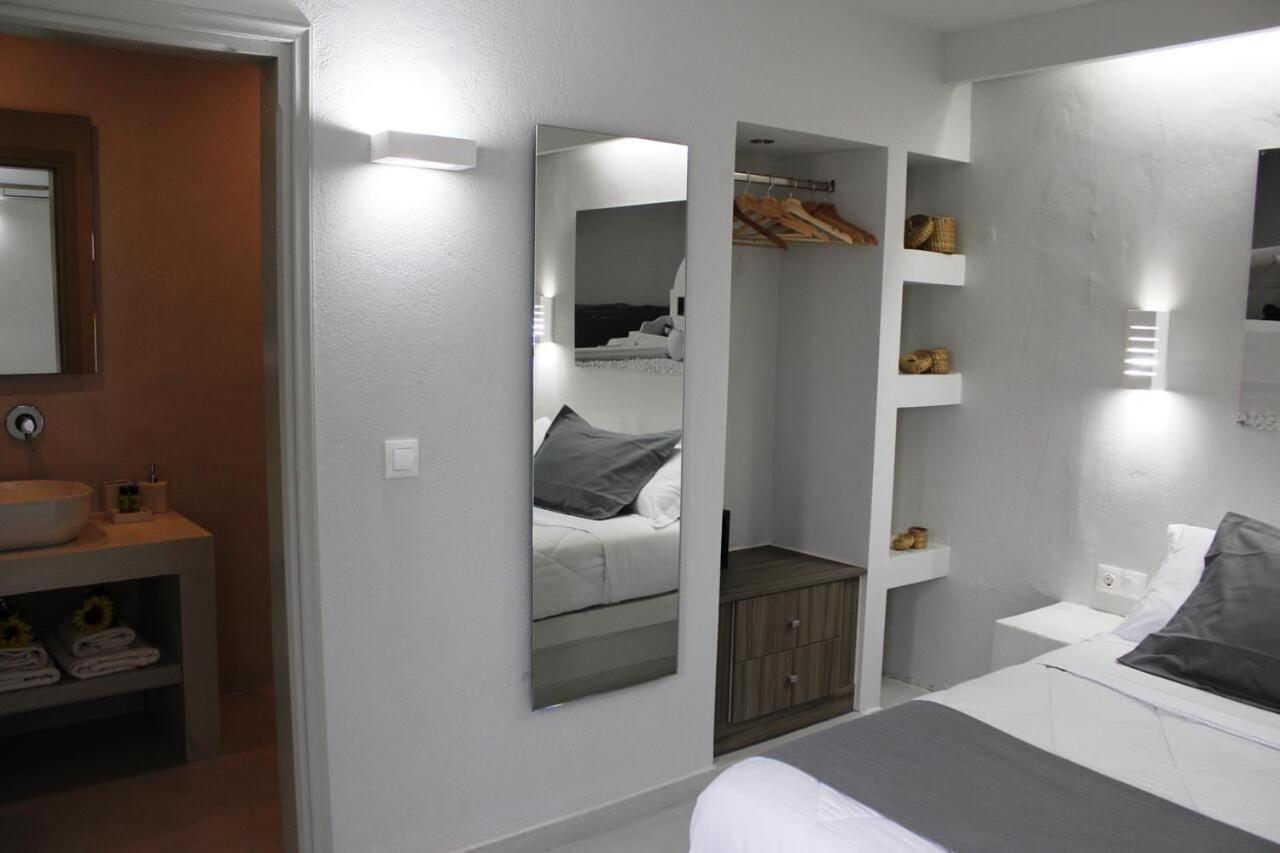 Perissa Beachfront Rooms エクステリア 写真