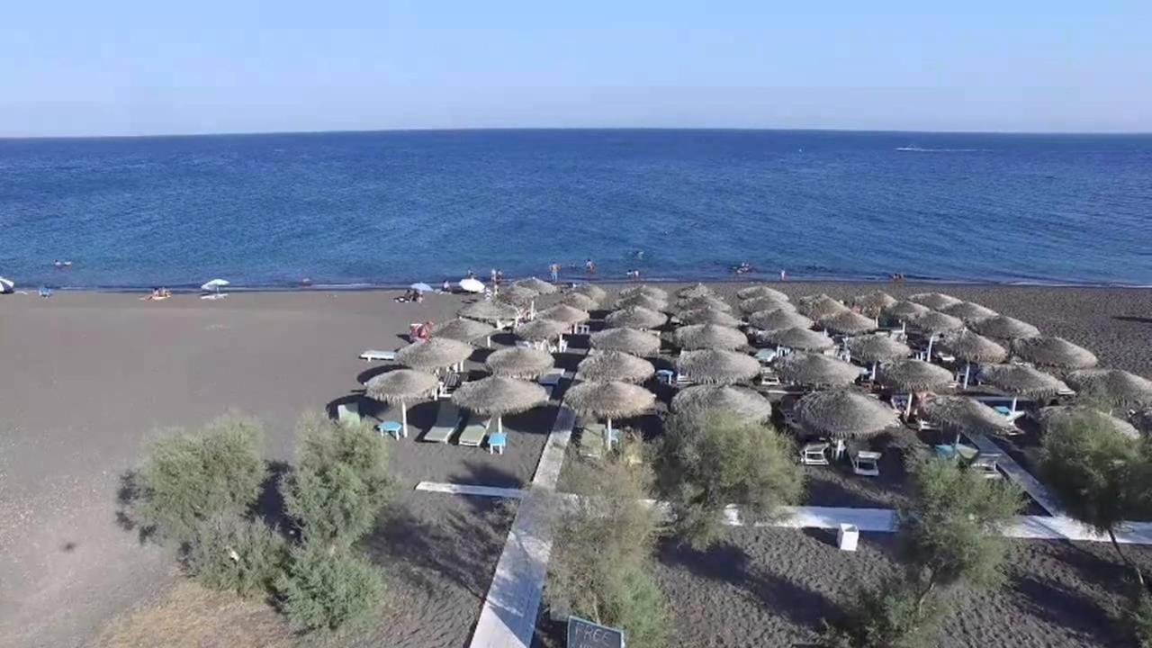 Perissa Beachfront Rooms エクステリア 写真