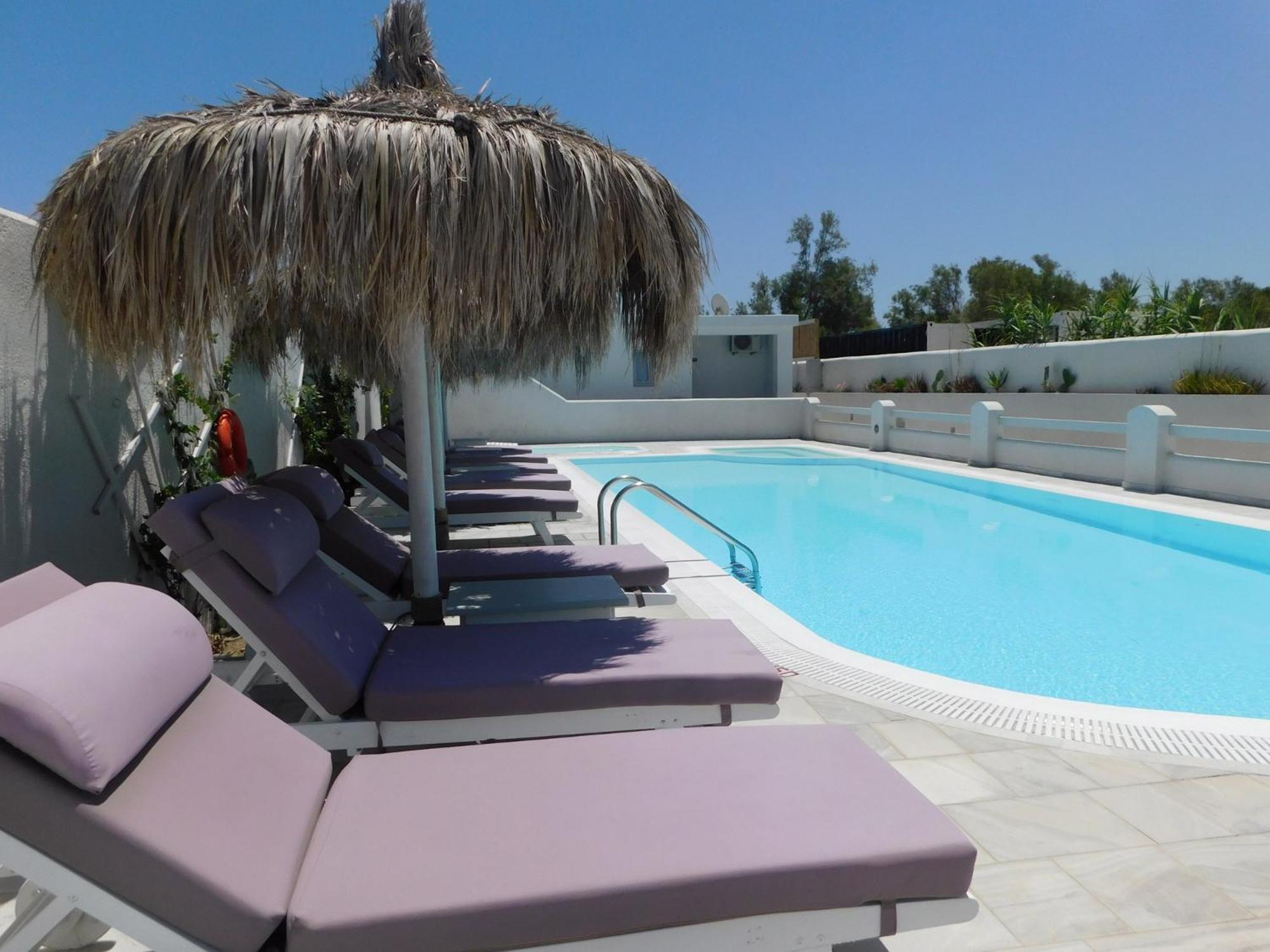 Perissa Beachfront Rooms エクステリア 写真